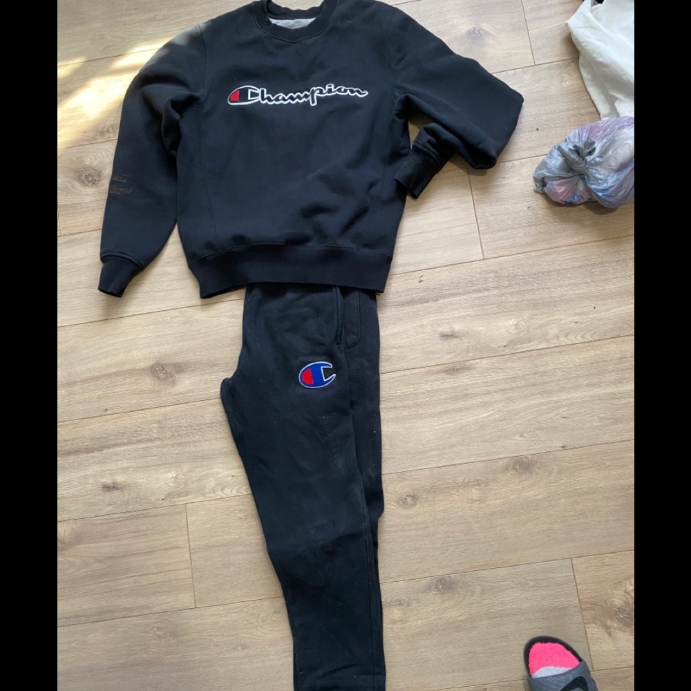 Women champion sweater and pants